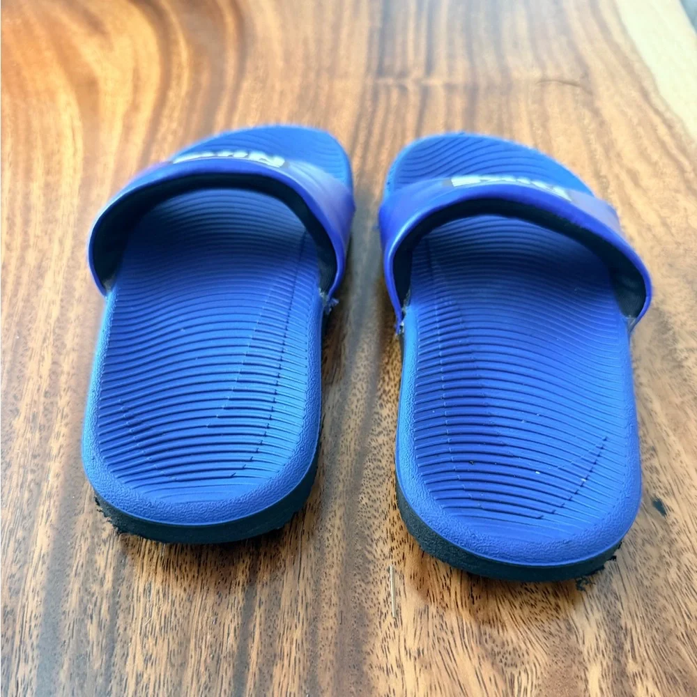 Nike Blue Kids Slide Sandals with White Logo